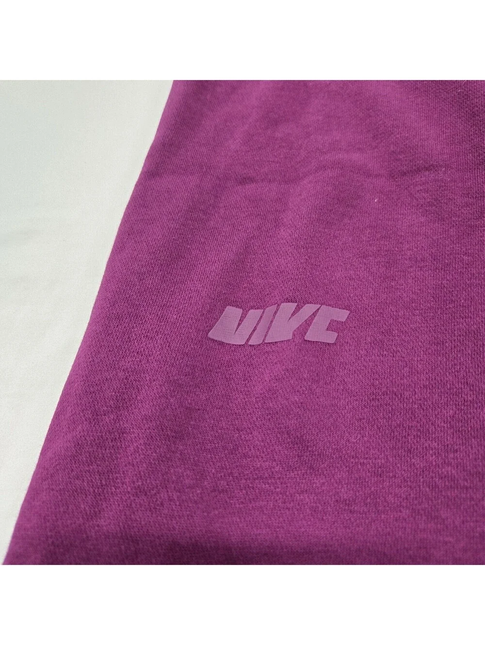 EUC Men's MEDIUM Nike Sportswear Fleece Jogger Pants Sangria Purple DM6871-610